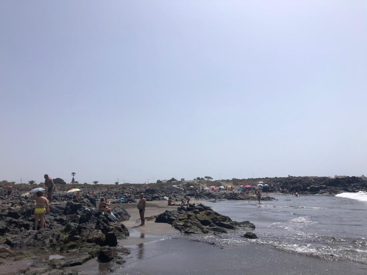 Apartamento Maravilla Vista Mar Costa Del Silencio Bagian luar foto